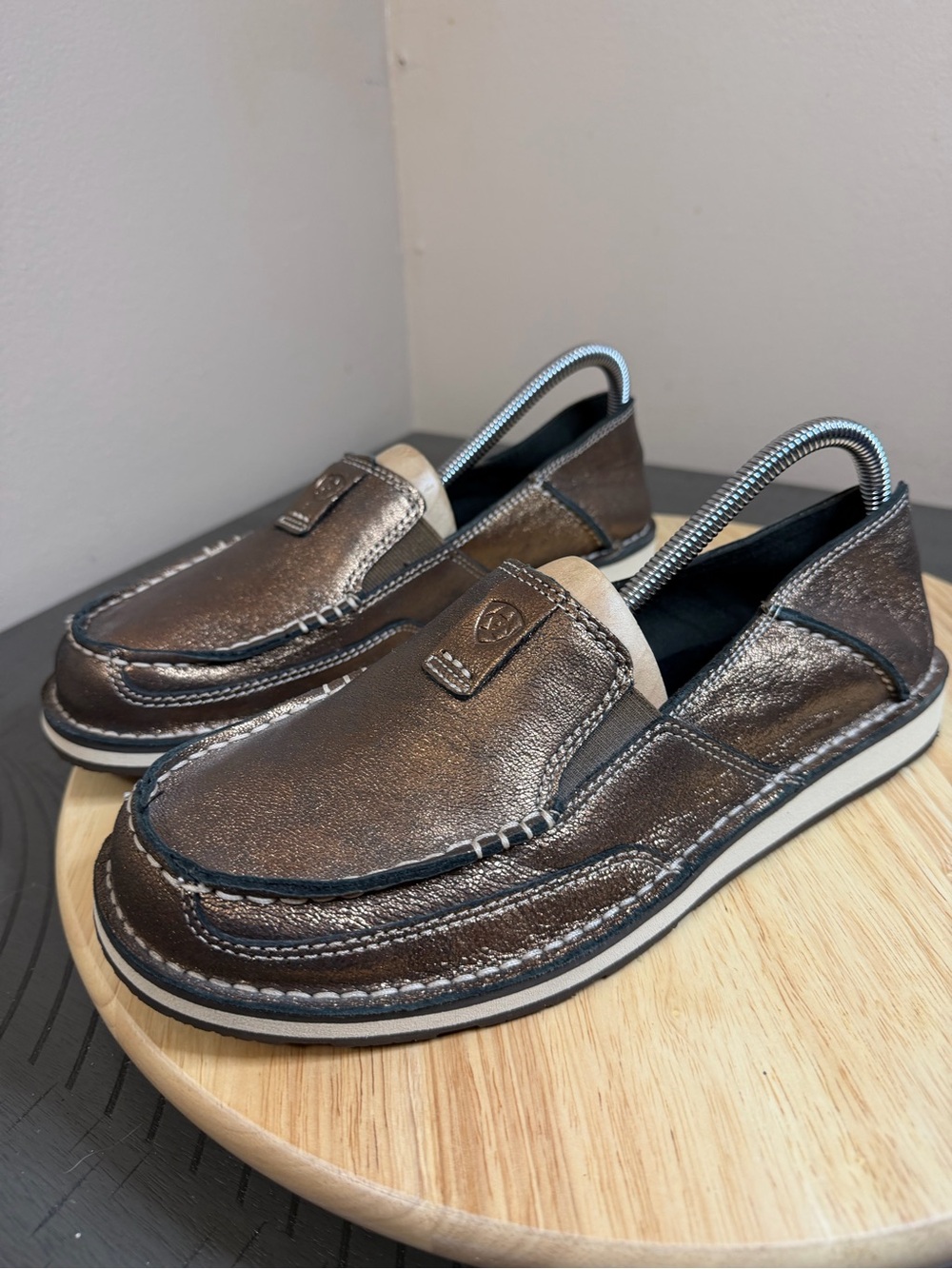 Ariat women’s Cruisers Metallic Bronze loafers